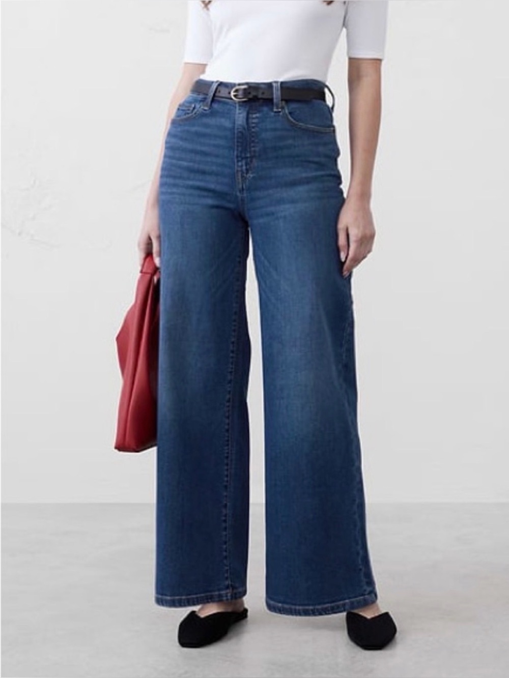 Banana Republic Wide-Leg High Rise Women’s Jeans in Dark Blue Regular Inseam